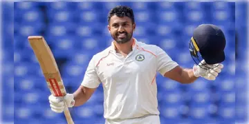 Read more about - IND vs ENG, Karun Nair | ওভালে করুনের প্রত্যাবর্তন! হাফসেঞ্চুরি করেও ক্রিজে টিকিয়ে রেখেছেন ভারতকে