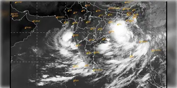 Read more about - Bangladesh Weather | সাইক্লোন 'দানা'র পর ফের ঘূর্ণিঝড়ের আশঙ্কা! চলতি মাসেই বঙ্গোপসাগরে এক থেকে তিনটি ‘নিম্নচাপ’ সৃষ্টি হতে পারে