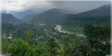Read more about - বর্ষায় ডুয়ার্সকে দেখুন অন্যরূপে, জানুন ডুয়ার্সের কোন জায়গাগুলিতে গেলে মন ভরে যাবে