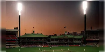 Read more about - Adelaide Test । দিনরাতের টেস্টে আঁধারে ঢাকলো অ্যাডিলেড! খেলার মাঝে আচমকাই নিভলো স্টেডিয়ামের আলো