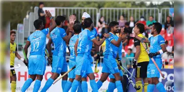 Read more about - Indian Hockey Team | মালয়েশিয়াকে ৮:১ গোলে পরাজিত করে এশিয়ান চ্যাম্পিয়ন্স ট্রফির সেমিফাইনালে ভারতের হকি টিম