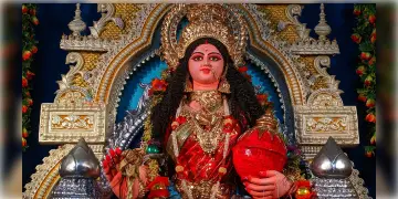 Read more about - Kojagari Laxmi Puja | কোজাগরী পূর্ণিমায় চন্দ্রগ্রহণ! কখন কোজাগরী লক্ষ্মী পূজা করলে পাবেন মা লক্ষ্মীর কৃপা?