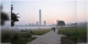 Read more about - Weather Update । শীত কমলো শহরে, একনজরে দেখে নিন শহর কলকাতার আজকের আবহাওয়া