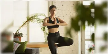 Read more about - Yoga | বর্ষায় ক্লান্তি-দুর্বলতা কিছুতেই কাটছে না? এই বিশেষ যোগা করলেই বাড়বে স্ট্যামিনা! চনমনে হবে শরীর!