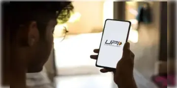 Read more about - UPI | গড় দৈনিক লেনদেন ৯০ হাজার ৪৪৬ কোটি টাকা! বাড়ছে UPI-র মাধ্যমে লেনদেনের পরিমাণ ও আর্থিক অঙ্ক!