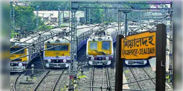 Read more about - Local Train cancelled | সরস্বতী পুজোর আগেই ভোগান্তি, শিয়ালদহ শাখায় বাতিল ১০৮টি লোকাল ট্রেন
