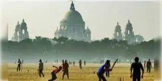 Read more about - Weather Update | নেমেছে তাপমাত্রার পারদ, নভেম্বরের শীতে কাঁপছে শহর কলকাতা