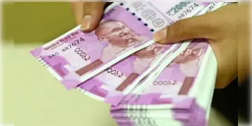 Read more about - 2000 Rupee Note Ban | সেপ্টেম্বরের পরেও বৈধ থাকবে ২০০০ টাকার নোট! নোট বাতিল সম্পর্কে বড় ঘোষণা আরবিআই-এর!