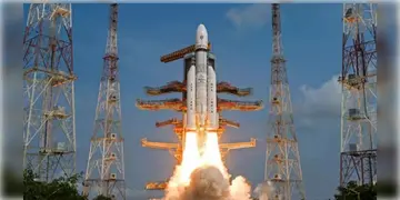 Read more about - ISRO | BlueBird-কে নিয়ে আকাশে উড়লো ‘বাহুবলী’! সবচেয়ে ভারী কৃত্রিম উপগ্রহের সফল উৎক্ষেপণ ISRO-র