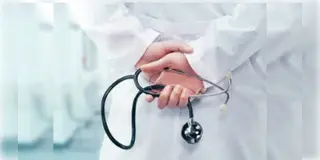 Read more about - Maharashtra | কোভিড আক্রান্তকে চিকিৎসা না করে, সরাসরি ‘মেরে ফেলা’-র নির্দেশ! কাঠগড়ায় মহারাষ্ট্রের চিকিৎসক