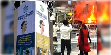 Read more about - Kolkata Airport | বাংলায় BGBS-র জন্য শিল্পপতিদের আসার সময় বিপত্তি! আগুন লাগলো কলকাতা বিমানবন্দরে!