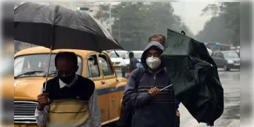 Read more about - West Bengal Weather | মাস শেষে বদল পশ্চিমবঙ্গের আবহাওয়ায়! শীতের আমজের মধ্যেই বৃষ্টির পূর্বাভাস দক্ষিণবঙ্গের একাধিক জেলায়!