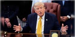 Read more about - Trump Tariff | নিজের দেশেই ধাক্কা মার্কিন প্রেসিডেন্টের, শুল্ক নিয়ে ট্রাম্পের বিরুদ্ধে মামলা করেছে আমেরিকার ২৫টি প্রদেশ!