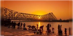 Read more about - Weather Update | বেলা বাড়তেই বাড়ছে গরম, একনজরে শহর কলকাতার আজকের তাপমাত্রা