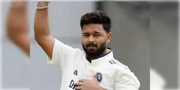Read more about - Rishabh Pant | আঙুলে চোট, ম্যাঞ্চেস্টারে ঋষভের দলে থাকা নিয়ে বাড়ছে সংশয়!