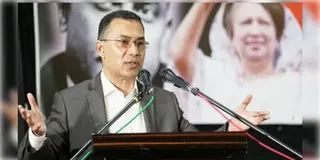 Read more about - Bangladesh | নির্বাচনের ঘোষণা হতেই ১৭ বছর পর বাংলাদেশে ফিরছেন তারেক রহমান!