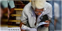 Read more about - SIR in WB | ৩২ লক্ষ নামের মধ্যে প্রথম লিস্টে বাদ ৪০%, শুক্রে প্রকাশ দ্বিতীয় তালিকা