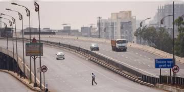 Read more about - মহারাষ্ঠ্রে কড়া লকডাউন জারির ব্যাপারে ইঙ্গিত দিয়েছেন উদ্ধব ঠাকরে, সোমবার ফের গুরুত্বপূর্ণ বৈঠক