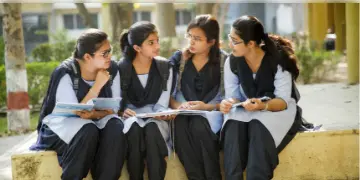 Read more about - Marksheet | প্রথম শ্রেণি থেকে অষ্টম শ্রেণি পর্যন্ত মূল্যায়নের মার্কশিট থাকবে একটাই!