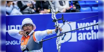 Read more about - Deepika Kumari | ২০২৪ এর আর্চারি বিশ্বকাপ ফাইনালে রুপো জিতলেন দীপিকা কুমারী, ছয় বছরের অপেক্ষার অবসান হল ভারতীয় আর্চারের