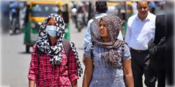 Read more about - Weather Update | বসন্ত পড়তেই বাড়ছে গরম, একনজরে কলকাতার আজকের আবহাওয়া আপডেট