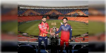 Read more about - RCB vs PBKS | আইপিএল ফাইনালে বৃষ্টির পূর্বাভাস, বেঙ্গালুরু বনাম পঞ্জাব ম্যাচে বৃষ্টি হলে কী হবে?