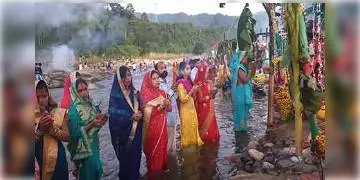 Read more about - শীর্ষ আদালতে শুনানি পিছিয়ে গেলেও পরিবেশ রক্ষার্থে এবার রবীন্দ্র সরোবরে হবে না ছট পুজো!