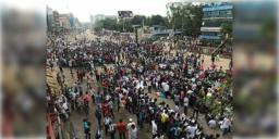 Read more about - Bangladesh । ঠিকমতো চিকিৎসা না পাওয়ার ক্ষোভে রাস্তা অবরোধ বৈষম্য বিরোধী ছাত্র আন্দোলনের নেতাদের