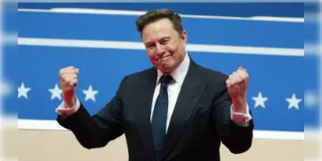 Read more about - Elon Musk | সরাসরি ট্রাম্প বিরোধিতা? 'আমেরিকা পার্টি' নামে নয়া রাজনৈতিক দলের ঘোষণা করলেন ইলন মাস্ক