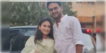 Read more about - সদ্য মা হয়েছেন অভিনেত্রী প্রিয়ম চক্রবর্তী, ছেলের সঙ্গে প্রথম দুর্গাপুজো কেমন কাটবে প্রিয়ম-শুভজিতের