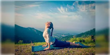 Read more about - Yoga and Meditative Asanas | শীতের শুরুতেই শরীর চলছে না? সকালে এই যোগাসন করলেই সারাদিন থাকবেন তেজোময়! কমবে শরীরের ব্যথাও!