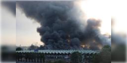 Read more about - Bangladesh | ঢাকার হজরত শাহজালাল আন্তর্জাতিক বিমানবন্দরে বিধ্বংসী অগ্নিকাণ্ড, বন্ধ উড়ান চলাচল