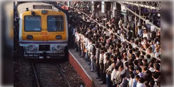 Read more about - Indian Railway | সোম থেকে বুধ চলবেনা একগুচ্ছ লোকাল ট্রেন, জেনে নিন কোন ট্রেন কোথায় যাবে