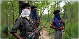 Read more about - Kishenji's Sister in law surrenders । মুখ্যমন্ত্রী দেবেন্দ্র ফড়ণবীসের কাছে আত্মসমর্পণ করলেন মাওবাদী নেতা কিষেণজির ভাতৃবধূ বিমলা