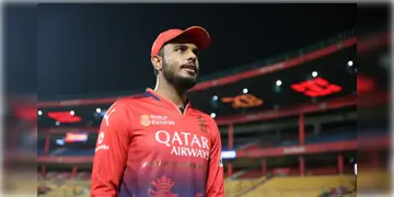 Read more about - Yash Dayal | বিপাকে যশ দয়াল, নাবালিকাকে ধর্ষণের অভিযোগে এফআইআর দায়ের হয়েছে RCB পেসারের বিরুদ্ধে