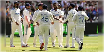 Read more about - Ind vs Aus Sydney Test । অজিভুমিতে প্রথম ইনিংসে দাপুটে জয় বুমরাহ সিরাজদের