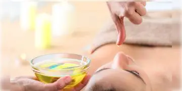 Read more about - বহুগুণসম্পন্ন আর্গন তেল বা ম্যাজিক অয়েল, কেউ বলেন তরল সোনা। জানেন কি গুন আছে এই তেল এ?