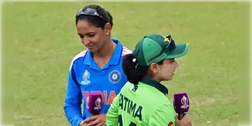 Read more about - IND W VS PAK W | এশিয়া কাপের পুনরাবৃত্তি, হ্যান্ডশেক করলেন না হরমনপ্রীত-ফতিমা