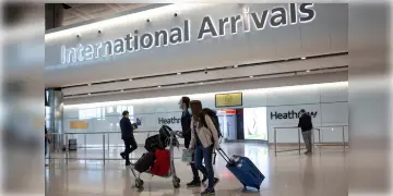 Read more about - প্রবাসী যাত্রীদের ভারতে আসার ক্ষেত্রে নিয়মে বদল ঘটালো কেন্দ্র, এব্যাপারে বিস্তারিত জানুন