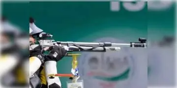 Read more about - আইএসএসএফ বিশ্বকাপে ১০ মিটার এয়ার রাইফেল মিক্সড টিম ইভেন্টে সোনার পদক জয়ী দিব্যাংশ ও এলাভেনিল