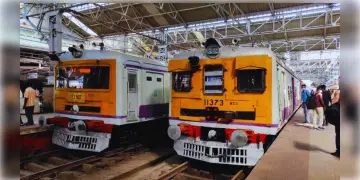 Read more about - Local Train Cancellation | সপ্তাহান্তে ভোগান্তি নিত্যযাত্রীদের, শিয়ালদা ডিভিশনে বাতিল একগুচ্ছ লোকাল ট্রেন