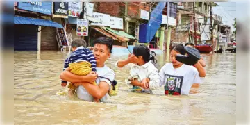 Read more about - Weather Update | সময়ের আগে বর্ষার প্রবেশ হলেও রাজ্যে দেখা নেই বৃষ্টির! ভূমিধসের জেরে অবরুদ্ধ উত্তর সিকিম! বন্যা পরিস্থিতি অসম-মণিপুরে!