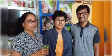 Read more about - ICSE Topper | ICSEতে জোড়া সাফল্য মেদিনীপুরের, বঙ্গে শীর্ষে আদৃতা, জাতীয় স্তরে শীর্ষে আরও ১ !