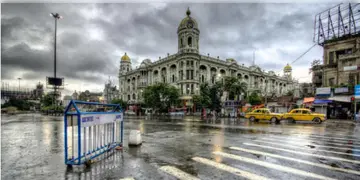 Read more about - Weather Update | গরমের দাবদাহে জেরবার মহানগরী, বৃষ্টির দেখা মিলবে কি? একনজরে কলকাতার আজকের আবহাওয়া আপডেট