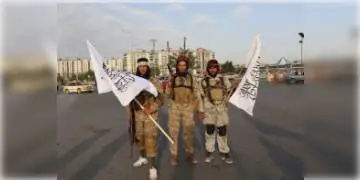 Read more about - আফগানিস্তানে হতে পারে সরকার গঠনের ঘোষণা, তালিবানের দাবি পঞ্জশিরও কব্জায় এসেছে