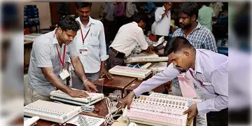 Read more about - By Election Result | ৪ কেন্দ্রেই এগিয়ে শাসকদল! আজ ৫ বিধানসভা কেন্দ্রের উপনির্বাচনের ফলপ্রকাশ!