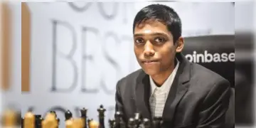 Read more about - R Praggnanandhaa | বিশ্বের এক নম্বর দাবাড়ুকেও চমক দিচ্ছে সাদামাটা ১৮ বছরের তরুণ! কে এই প্রজ্ঞানন্দ?