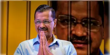 Read more about - Arvind Kejriwal । আবগারি দুর্নীতি মামলায় জামিন পেলেন দিল্লির মুখ্যমন্ত্রী অরবিন্দ কেজরিওয়াল