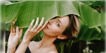 Read more about - কলাপাতাই আপনার ত্বক ও চুলের ক্ষেত্রে দারুণ উপকারী! জেনে নিন কলাপাতার গুণের বৃত্তান্ত ।