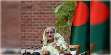 Read more about - Bangladesh | ব্রিটেনে হাসিনার সম্পত্তি বিক্রির চেষ্টা আত্মীয়দের, বিস্ফোরক দাবি ‘দ্য গার্ডিয়ান’-এর